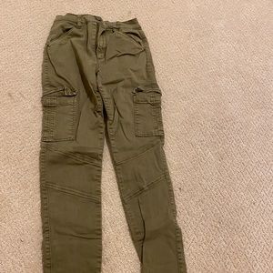Green cargo jeans